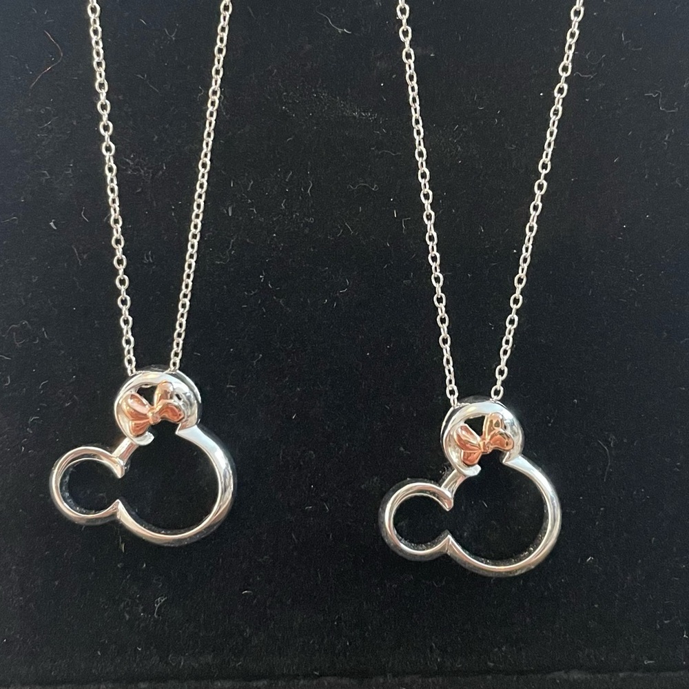 Disney Minnie Mouse Necklace
